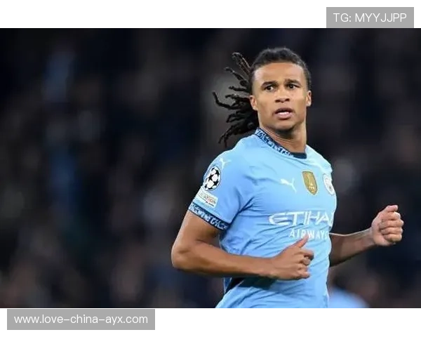 曼城阿克补位非常及时