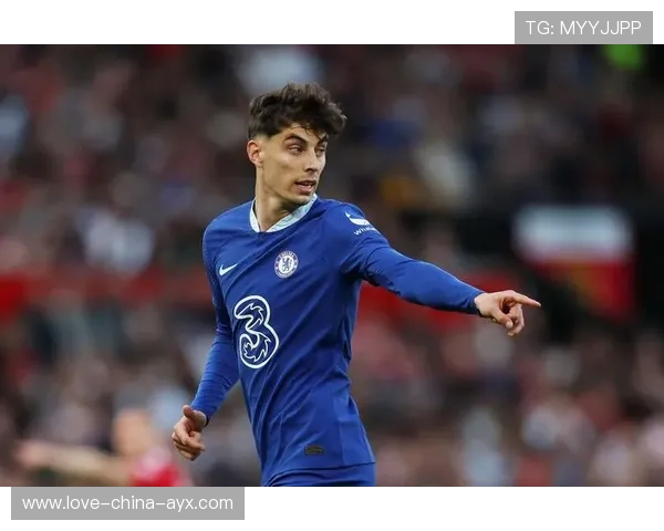 切尔西后场长传直挂，哈弗茨抢点破网